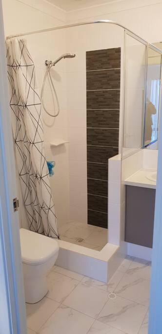 Frasers Landing Lifestyle Coodanup Bagian luar foto